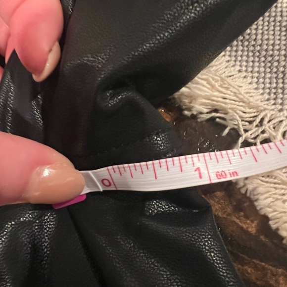 Show Me Your MuMu Nashville pull on Black Flared Pants, size large, NWT - Picture 6 of 10